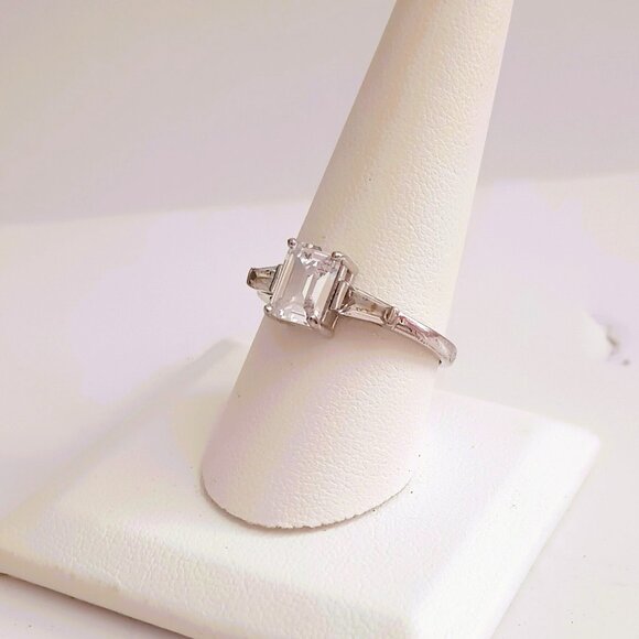 925 Emerald Cut Baguette Ring 10 Sterling Silver Statement - Picture 1 of 11
